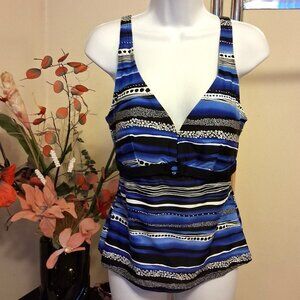 NWOT Silhouette Solution Women’s Multi Color Swimsuit Top Tammy Control Swimwear